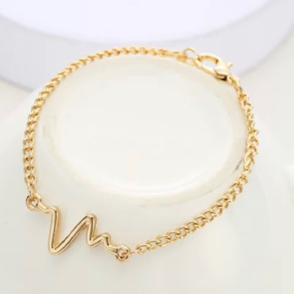 Adorable Heart ❤️ Rate Bracelet